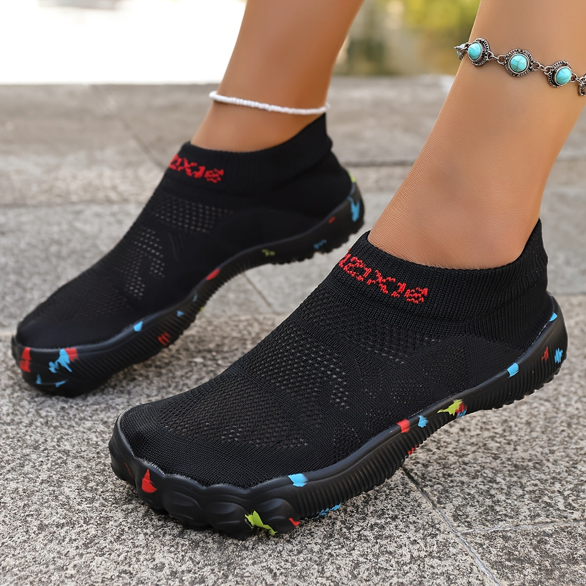 Unisex Breathable Five Toe Slip On Hiking Shoes All Season