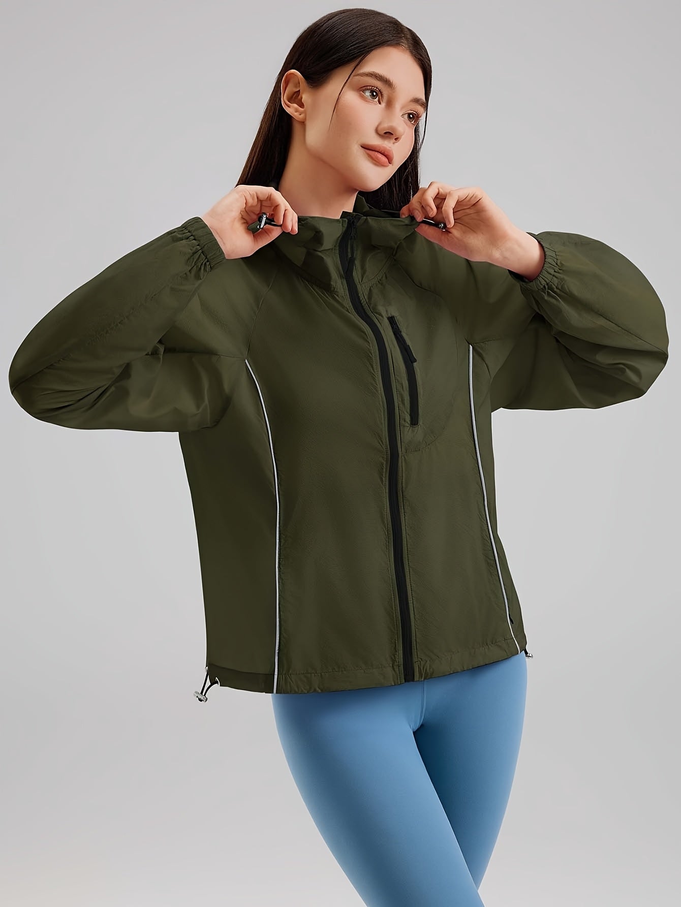 Lightweight Women’s Quick-Dry Windproof Hoodie for Outdoor Activities